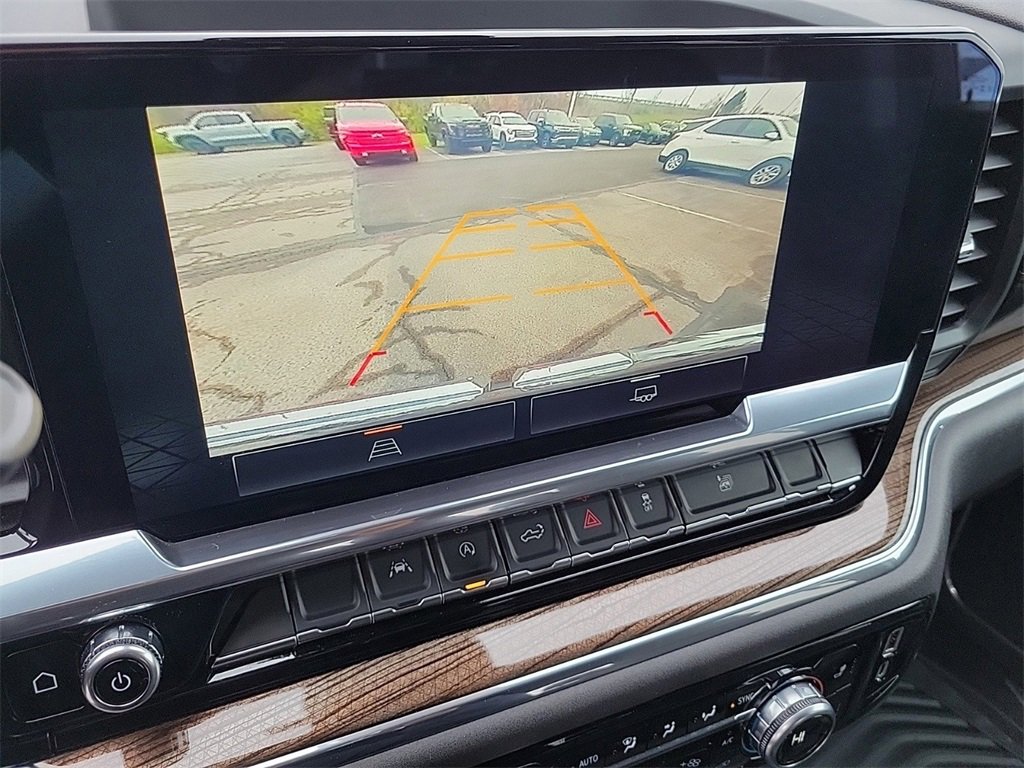 Used 2024 GMC Sierra 1500 Elevation image 26