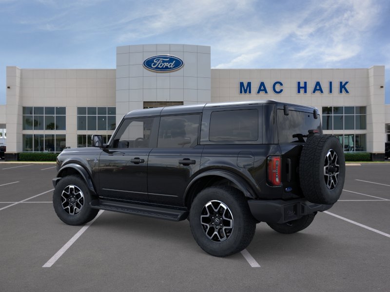 New 2026 Ford Bronco Outer Banks image 4