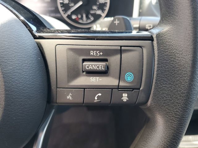 Certified 2022 Nissan Rogue SV image 18