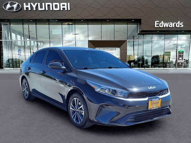 Used 2024 Kia Forte LXS FWD image 9