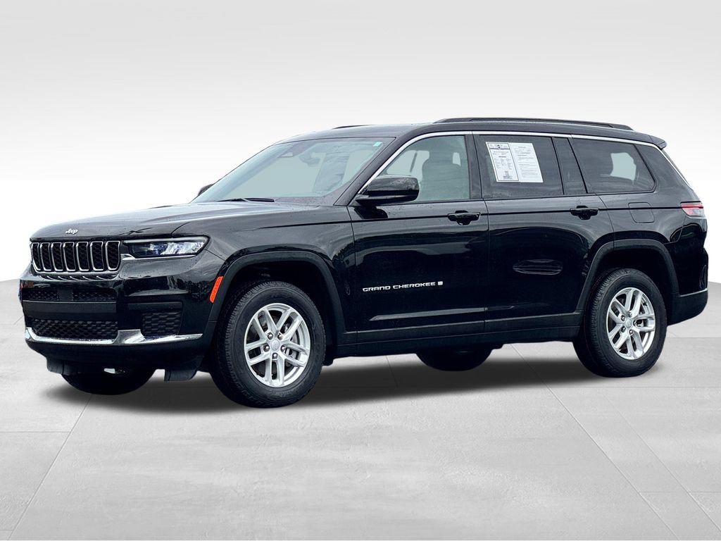 Used 2025 Jeep Grand Cherokee L Laredo w/ Trailer Tow Package AWD/4WD image 3