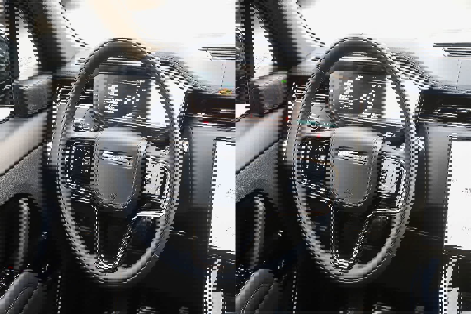 New 2026 Land Rover Range Rover Sport Dynamic SE image 13