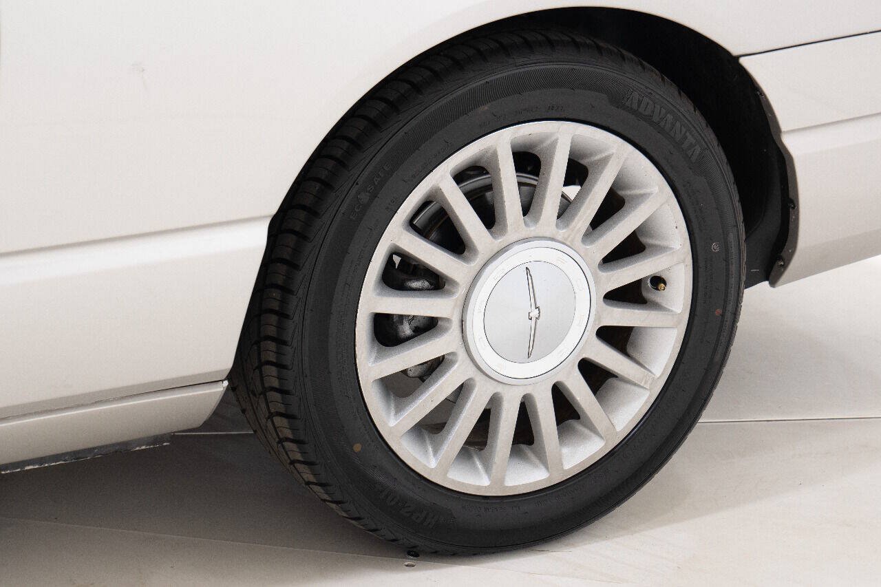 Used 2005 Ford Thunderbird RWD image 49