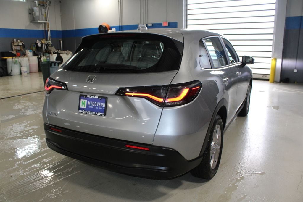 Used 2024 Honda HR-V LX image 39