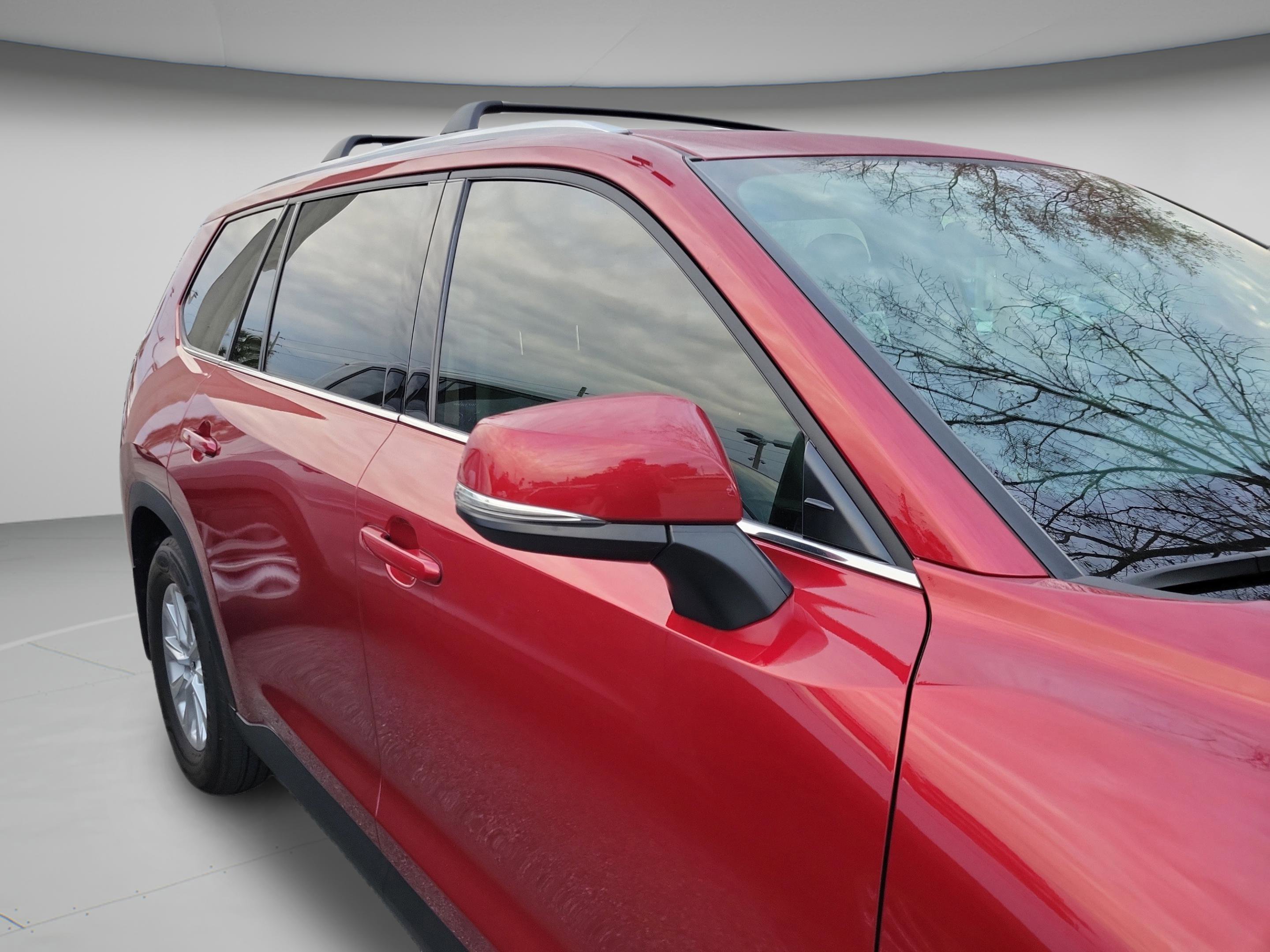 Certified 2025 Toyota Grand Highlander FWD image 12