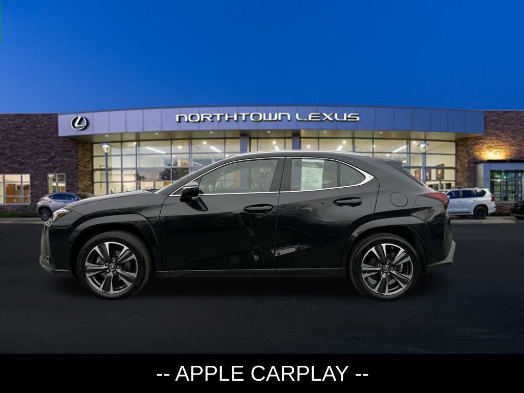 Used 2023 Lexus UX 250h 250h Premium image 2