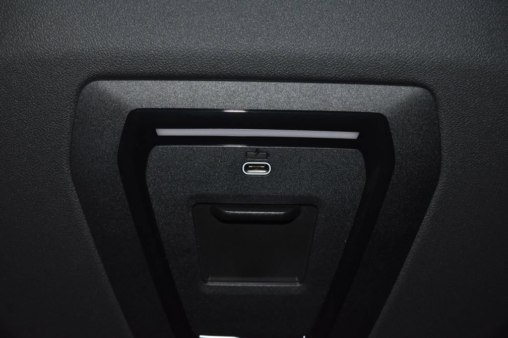 Certified 2026 BMW 540i xDrive w/ M Sport Package image 18