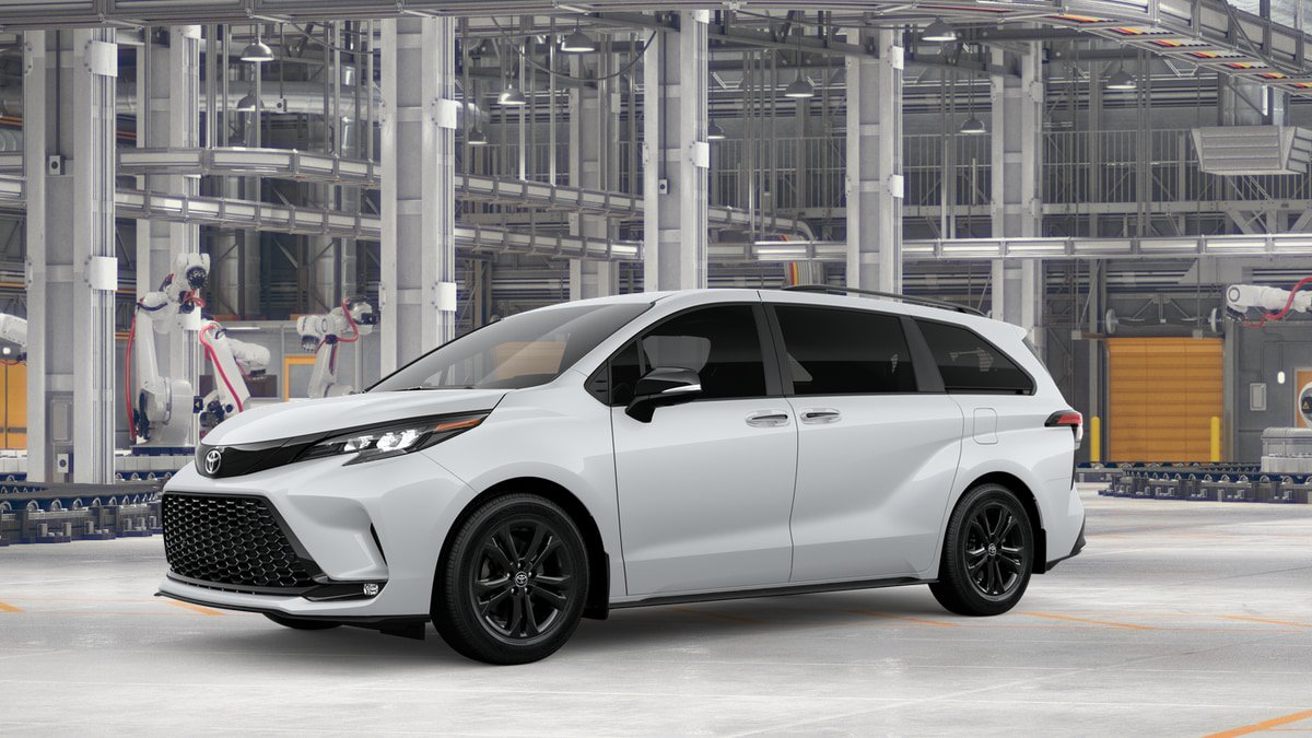 New 2026 Toyota Sienna XSE AWD/4WD image 2