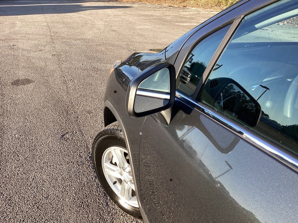 Used 2019 Chevrolet Trax LT image 19