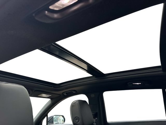 Certified 2023 Cadillac XT4 Premium Luxury AWD/4WD image 12