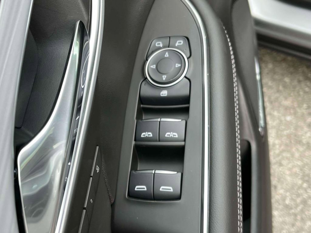 New 2026 Buick Envision Avenir image 20