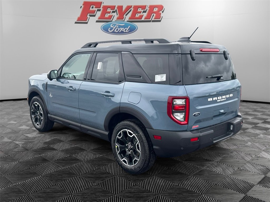 New 2025 Ford Bronco Sport Outer Banks w/ Outer Banks Tech Package+ image 5