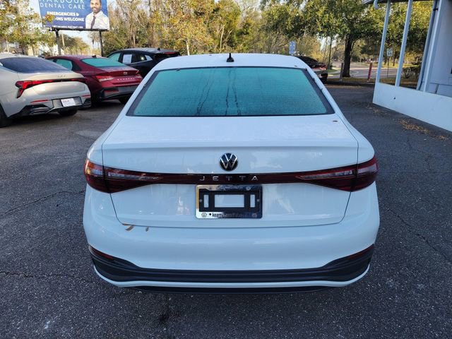 Used 2025 Volkswagen Jetta S image 8