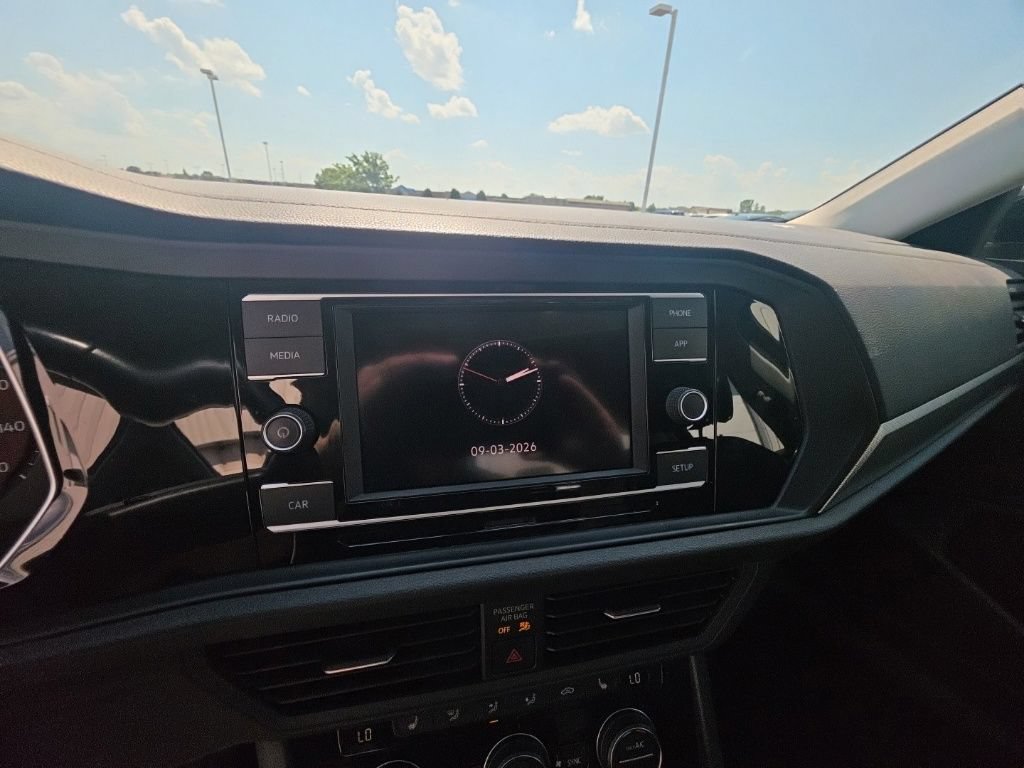 Used 2019 Volkswagen Jetta SE FWD image 18