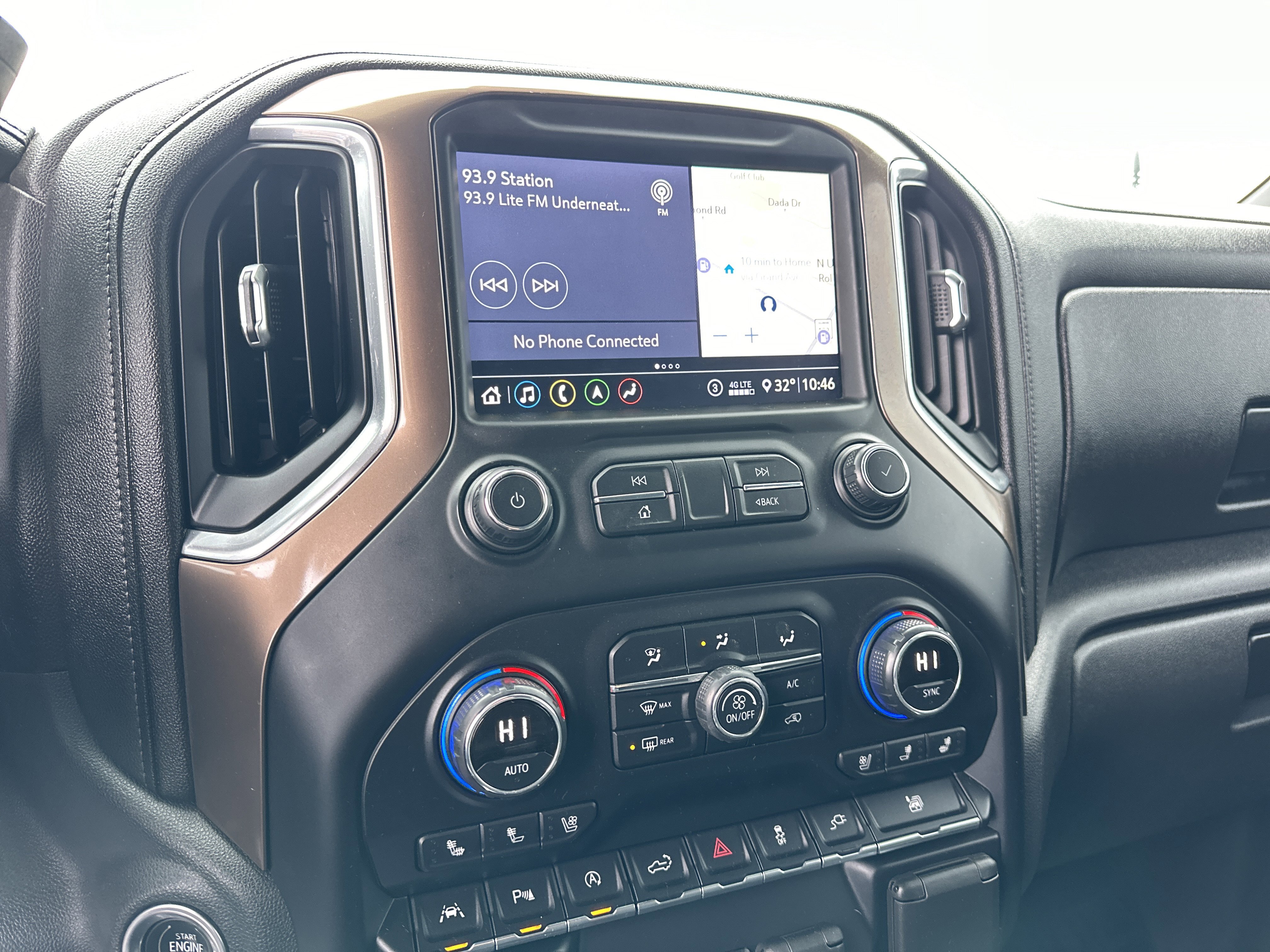 Used 2020 Chevrolet Silverado 1500 High Country image 19
