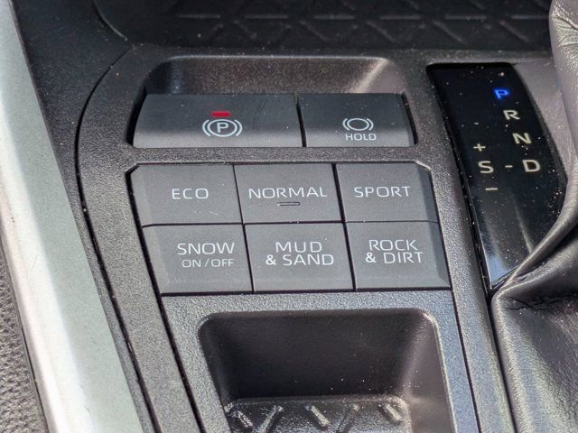 Used 2024 Toyota RAV4 LE AWD/4WD image 20