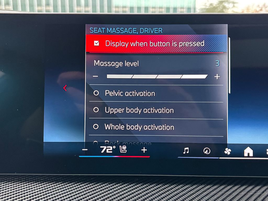 New 2026 BMW X6 M60i image 22