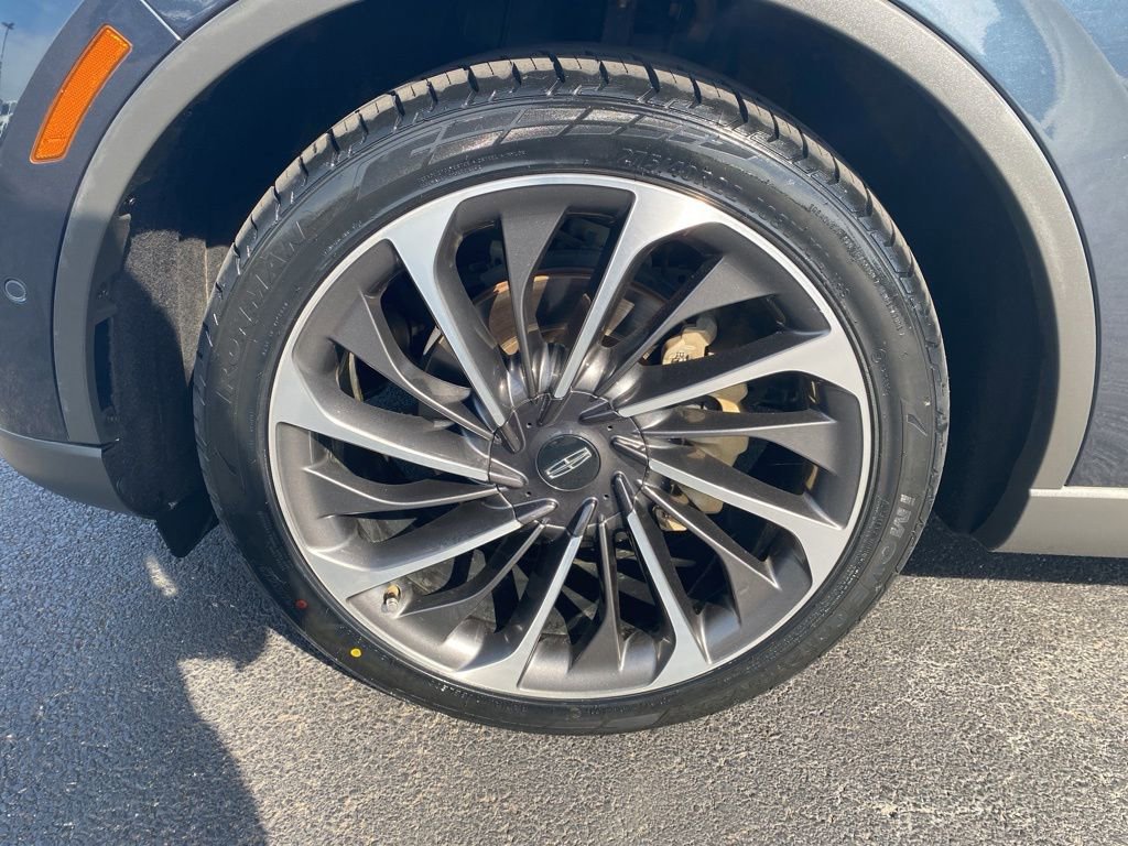 Used 2021 Lincoln Aviator Reserve w/ Equipment Group 201A RWD image 44