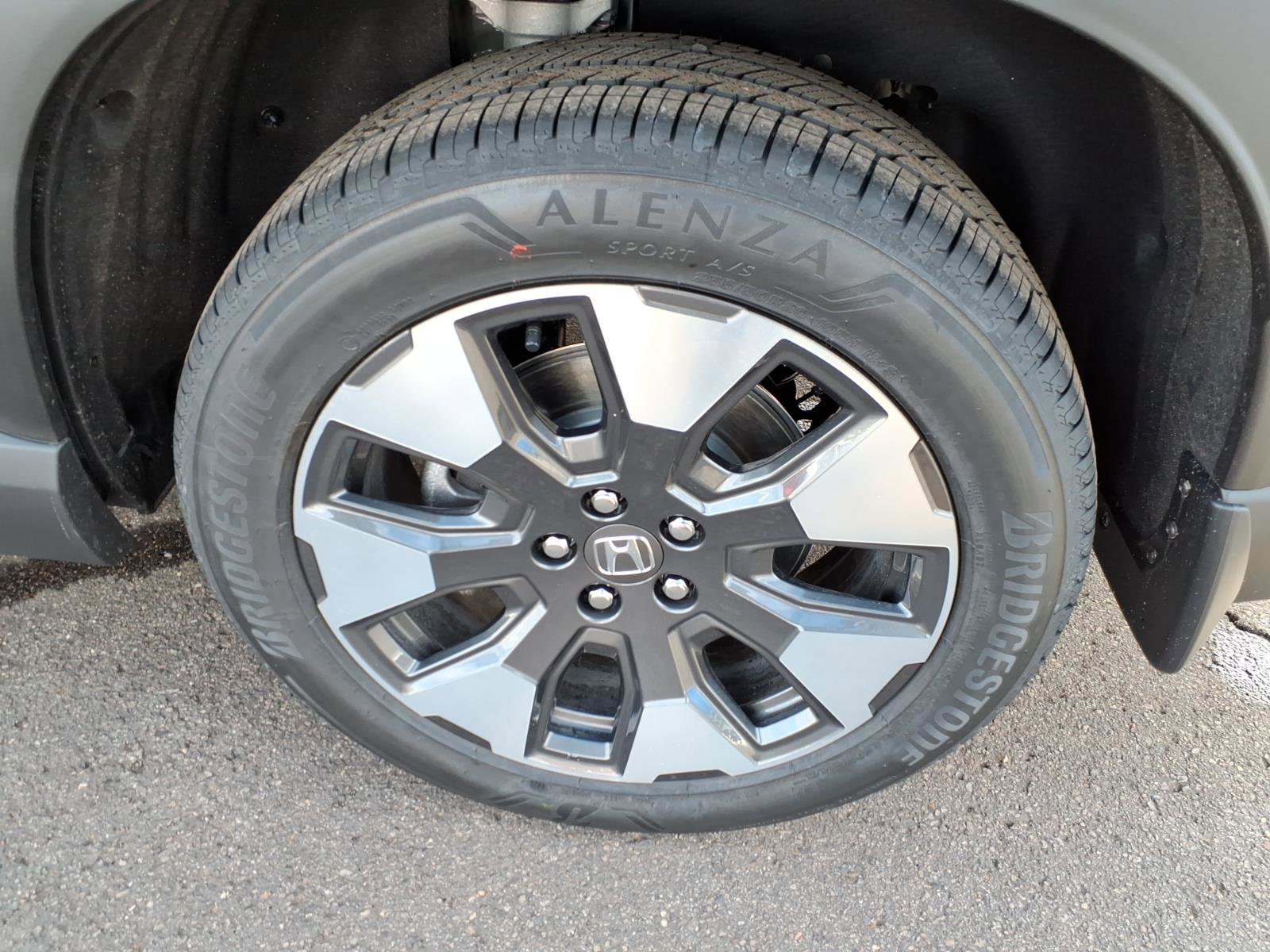 New 2026 Honda Pilot Elite image 12