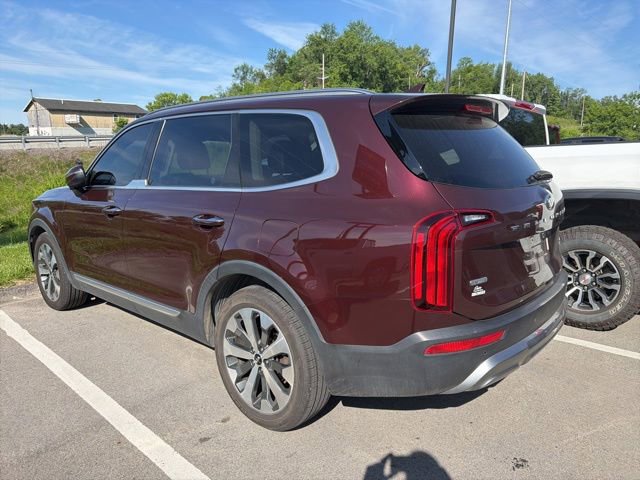 Used 2020 Kia Telluride S w/ S 8 Passenger Seating Package AWD/4WD video 3
