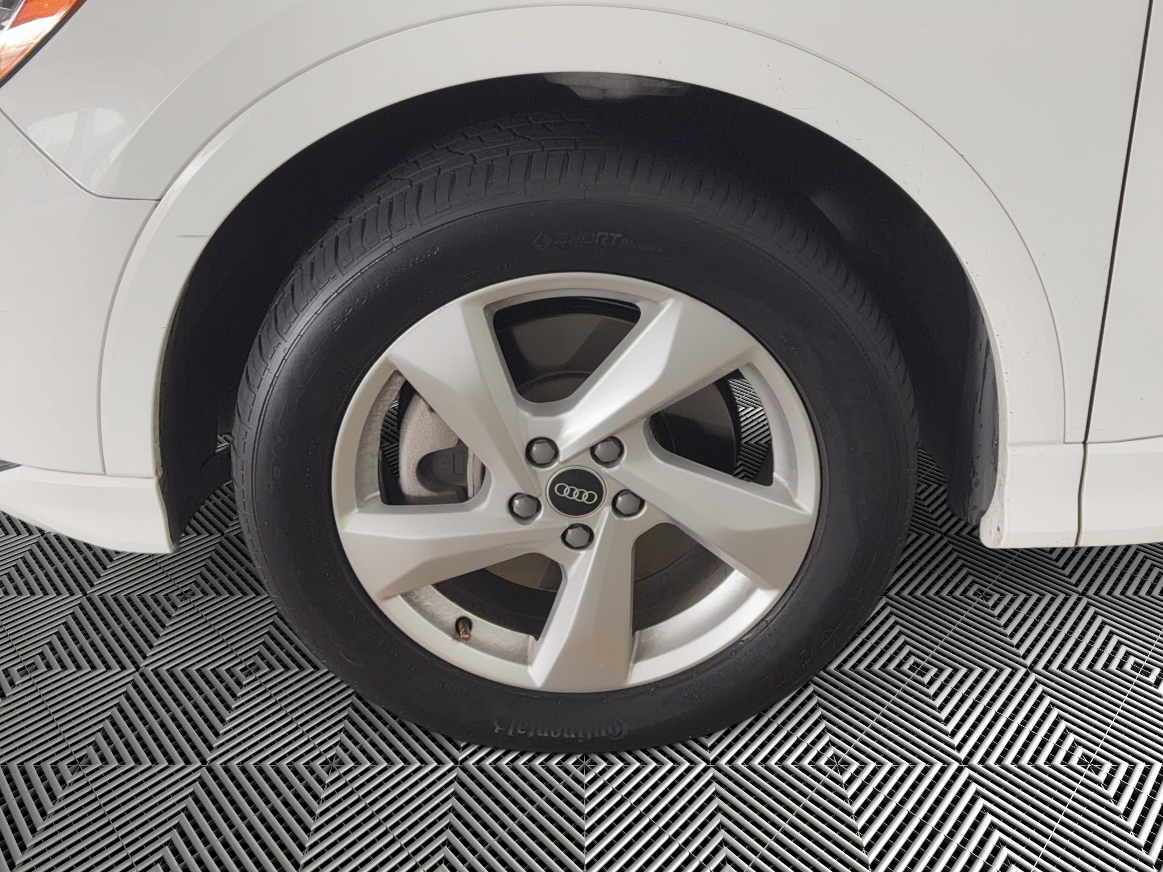 Used 2021 Audi Q3 2.0T Premium AWD/4WD image 12