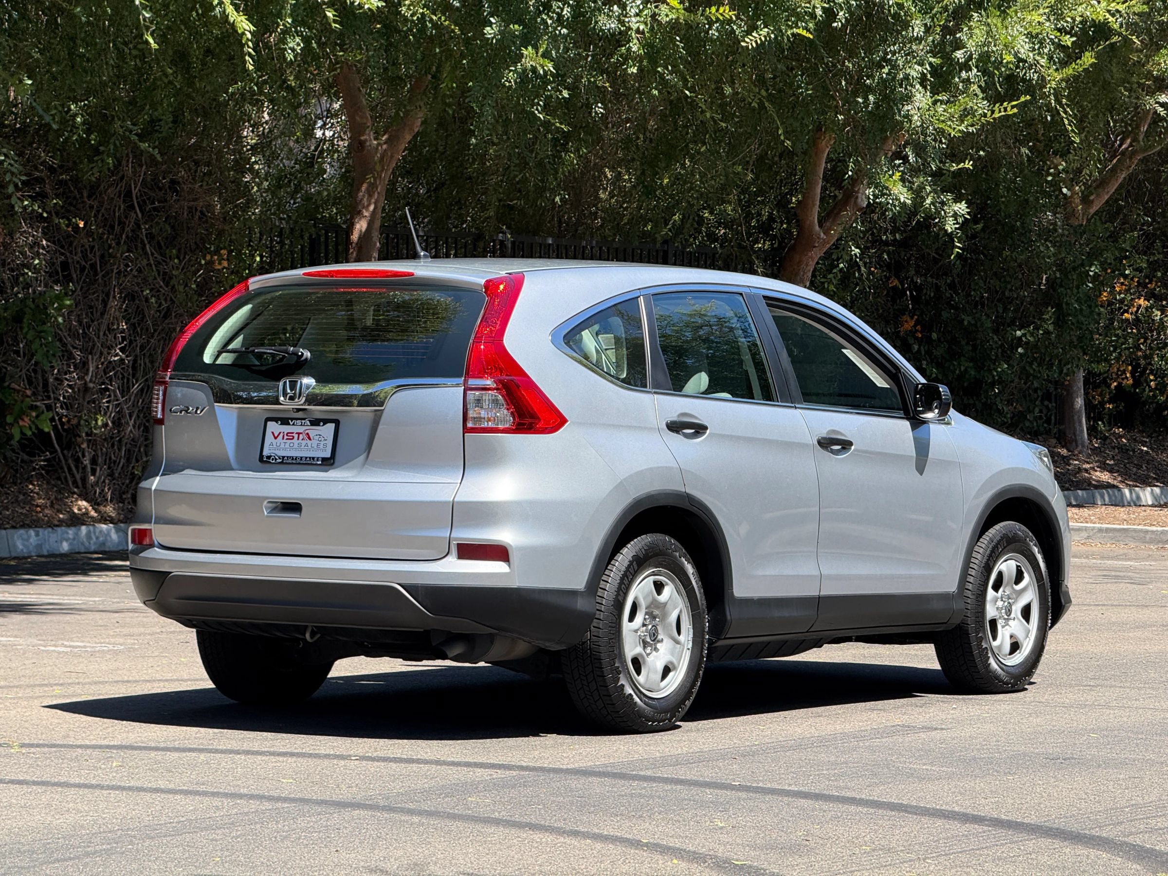 Used 2015 Honda CR-V LX image 5