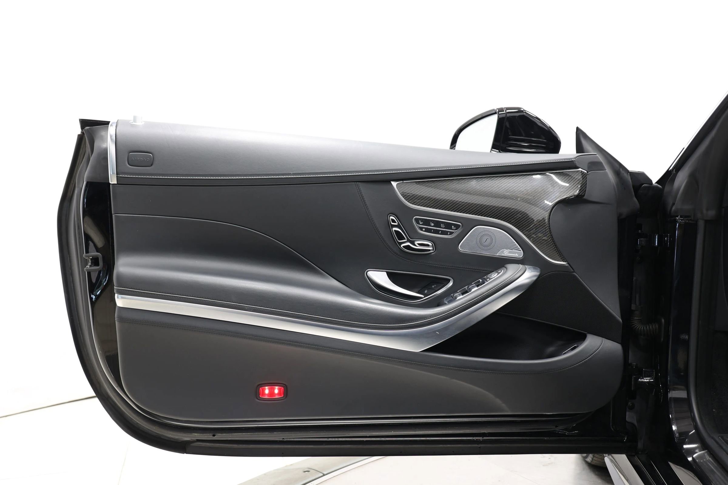 Used 2019 Mercedes-Benz S 63 AMG 4MATIC Cabriolet image 11