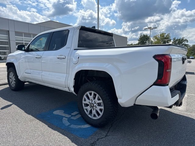 Used 2024 Toyota Tacoma SR5 image 3