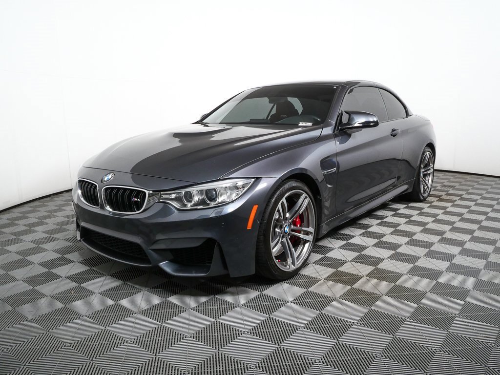 Used 2015 BMW M4 Convertible image 1