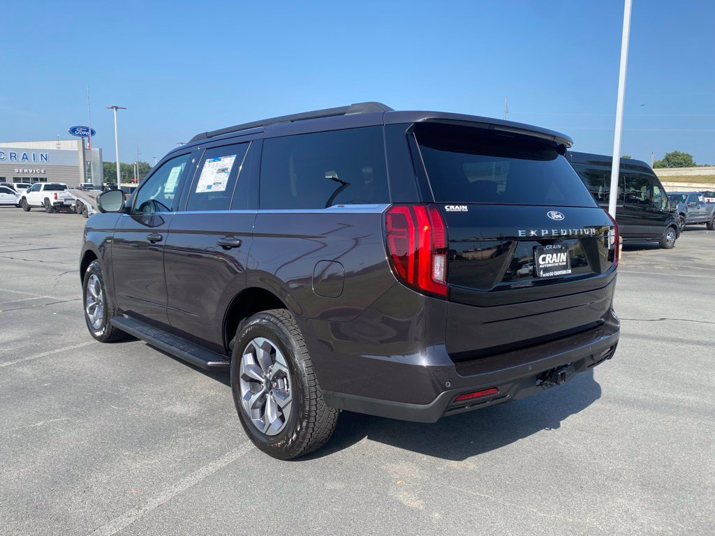 New 2027 Ford Expedition Active AWD/4WD image 5