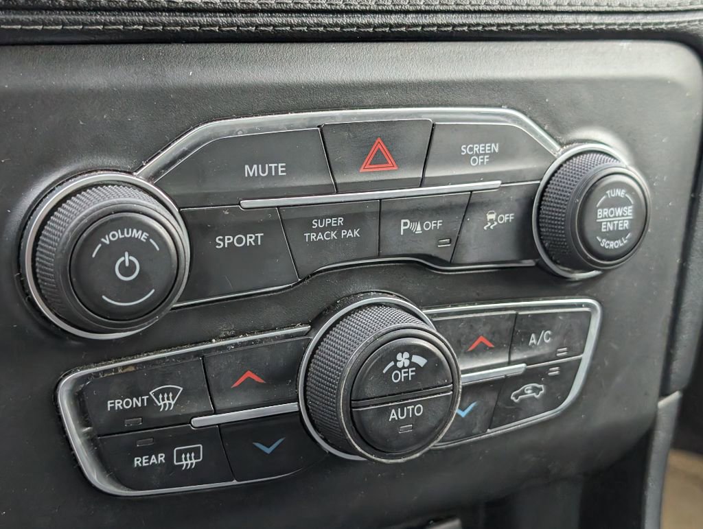 Used 2021 Dodge Charger R/T w/ Plus Group image 20