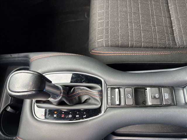 Used 2024 Honda HR-V Sport image 16