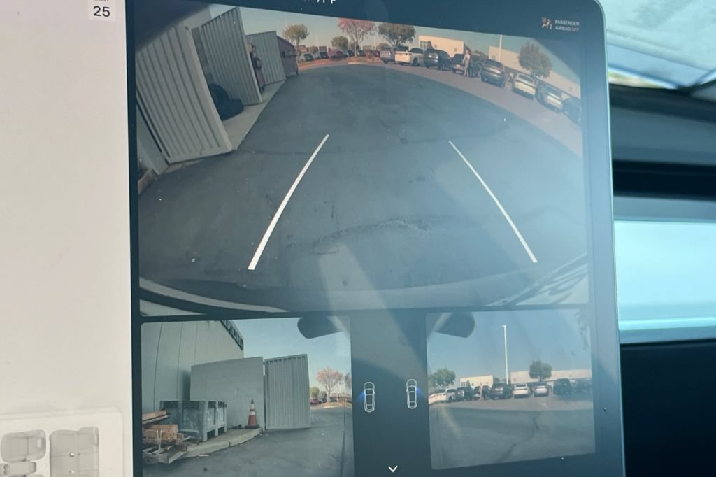 Used 2023 Tesla Model 3 Standard Range RWD image 19