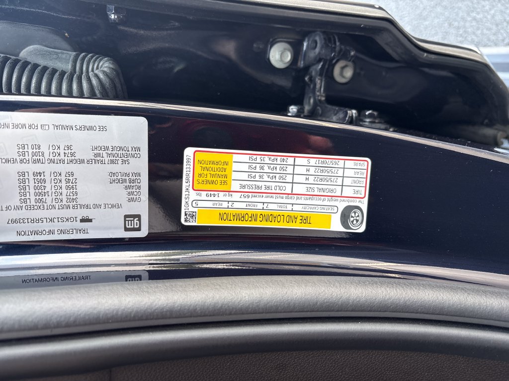 Used 2024 GMC Yukon XL Denali w/ Denali Reserve Package RWD image 28
