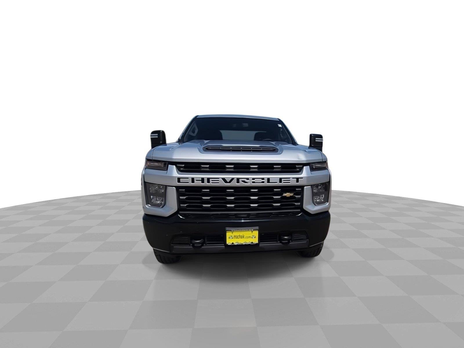 Used 2023 Chevrolet Silverado 2500 Custom w/ Custom Convenience Package AWD/4WD image 3