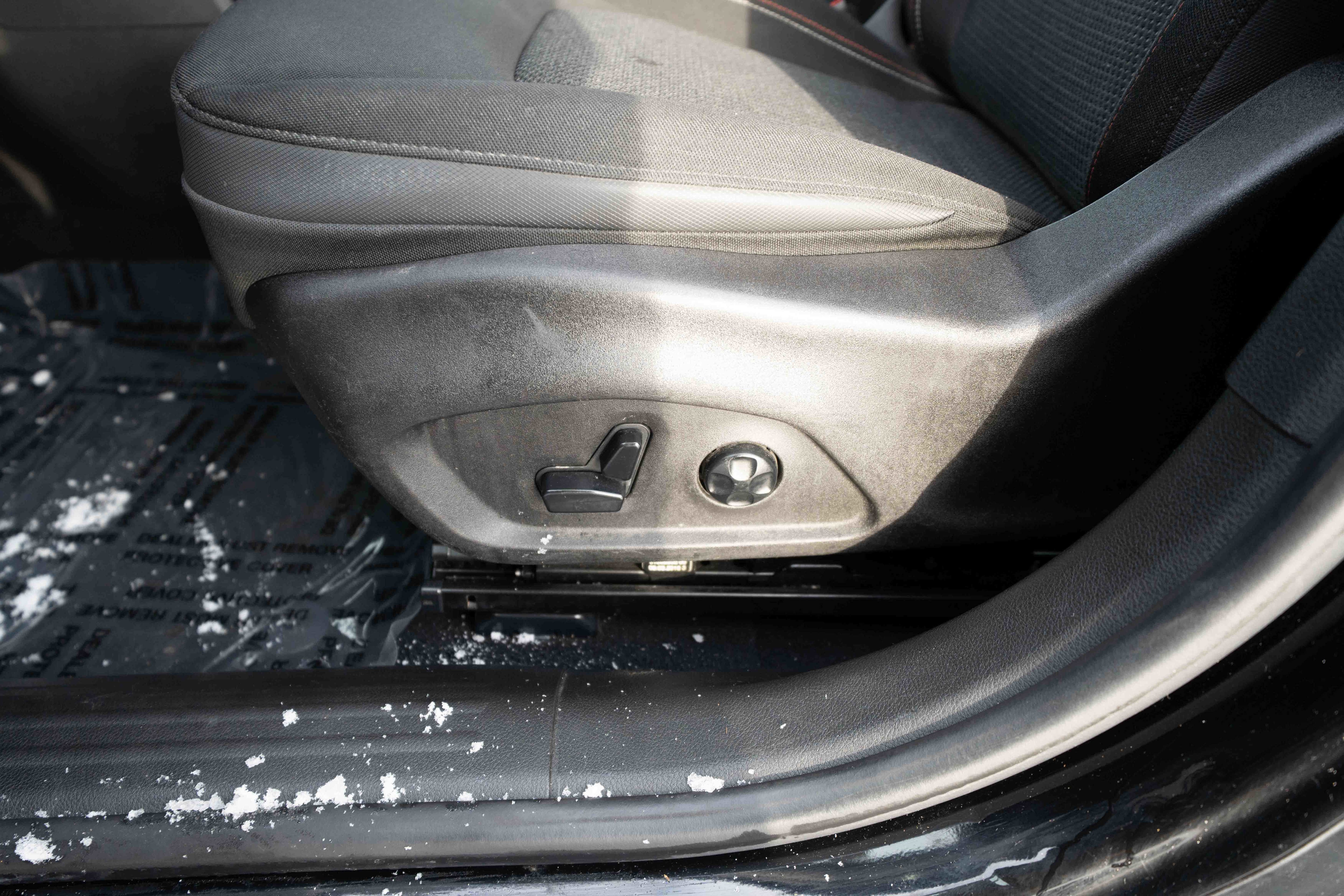 Used 2016 Jeep Renegade 75th Anniversary image 11