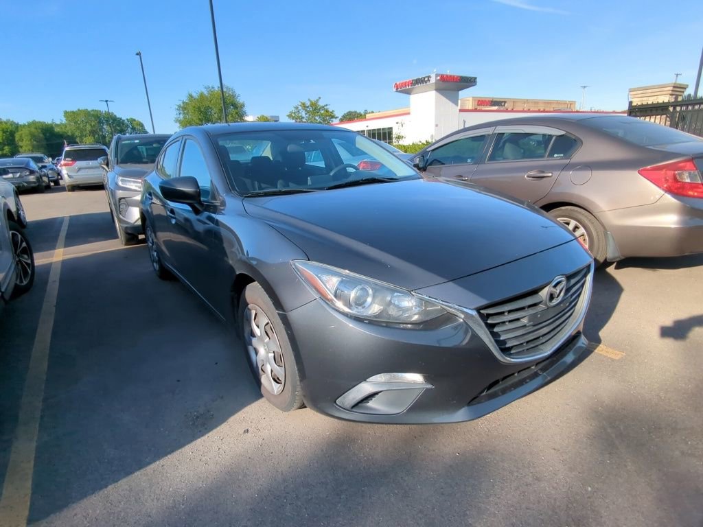 Used 2015 MAZDA MAZDA3 i Sport FWD image 3