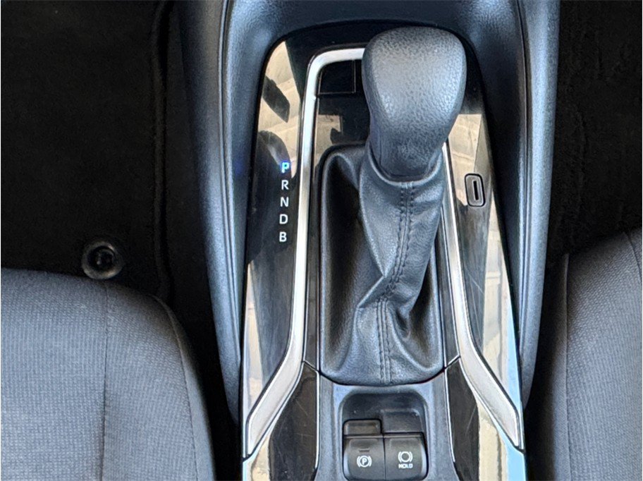 Used 2021 Toyota Corolla LE FWD image 11