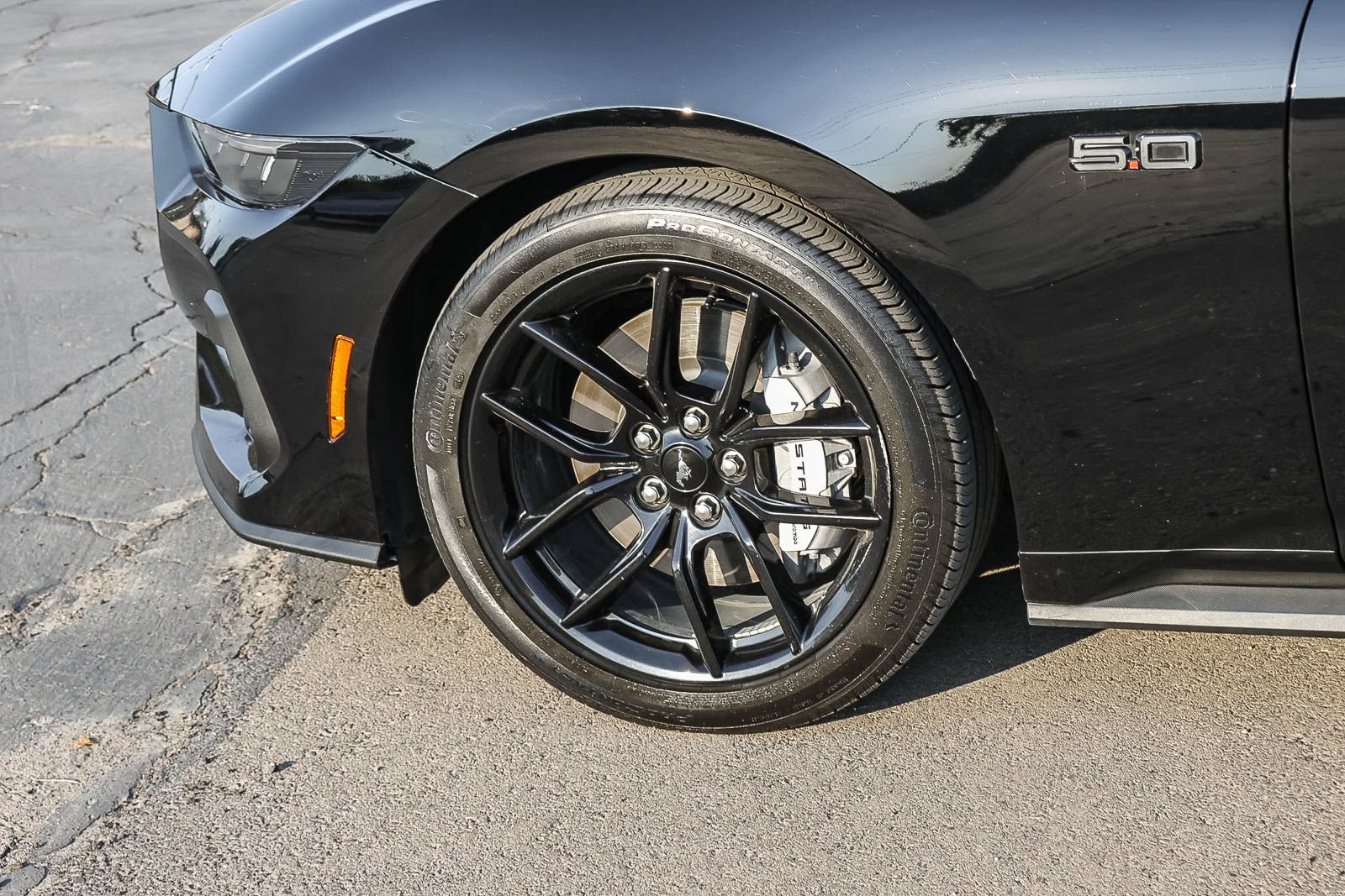 Used 2024 Ford Mustang GT Premium RWD image 9