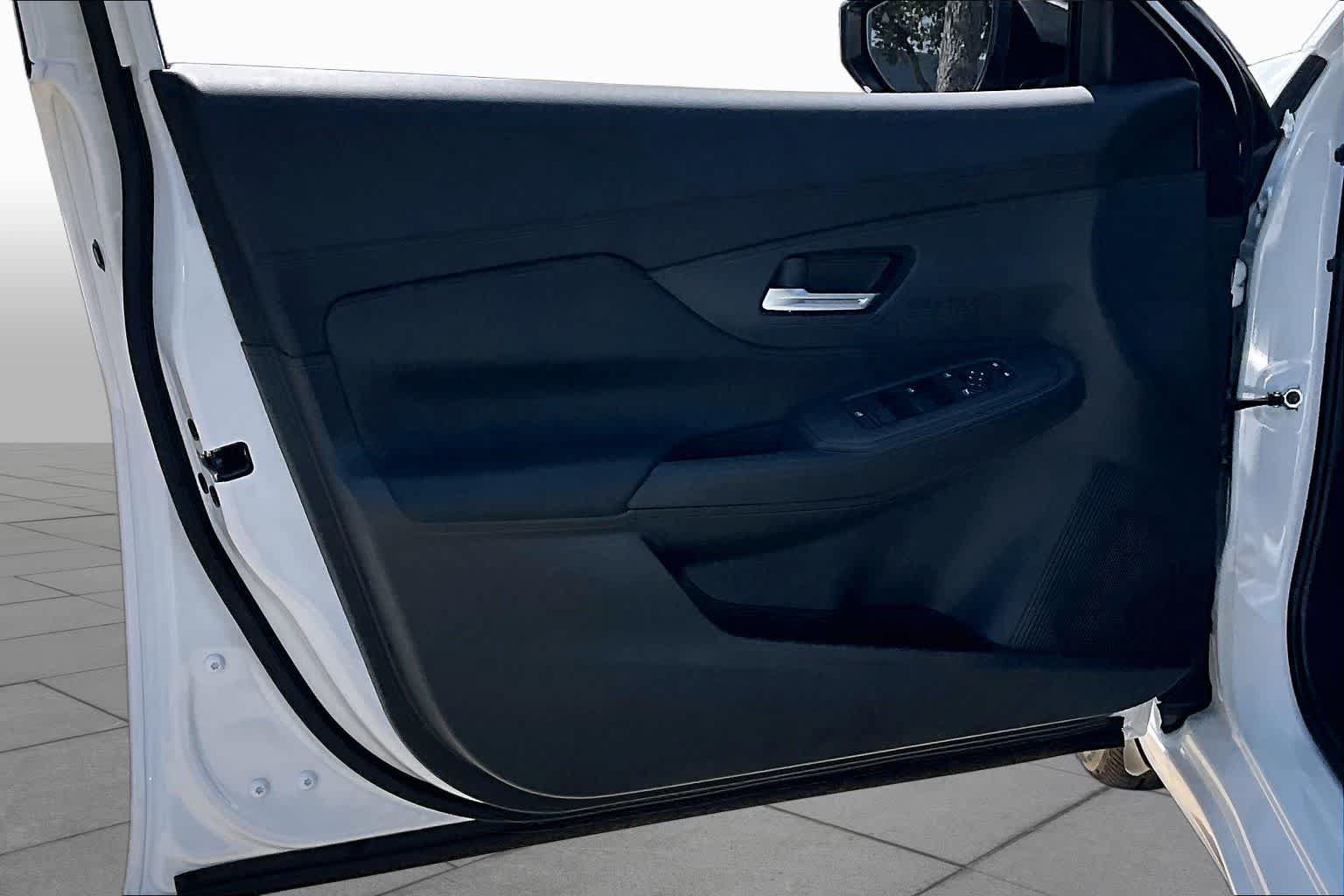 New 2027 Nissan Sentra S w/ Floor Mat Package FWD image 16