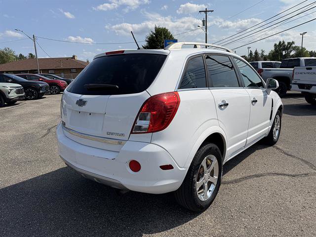 Used 2013 Chevrolet Captiva Sport LT FWD image 3