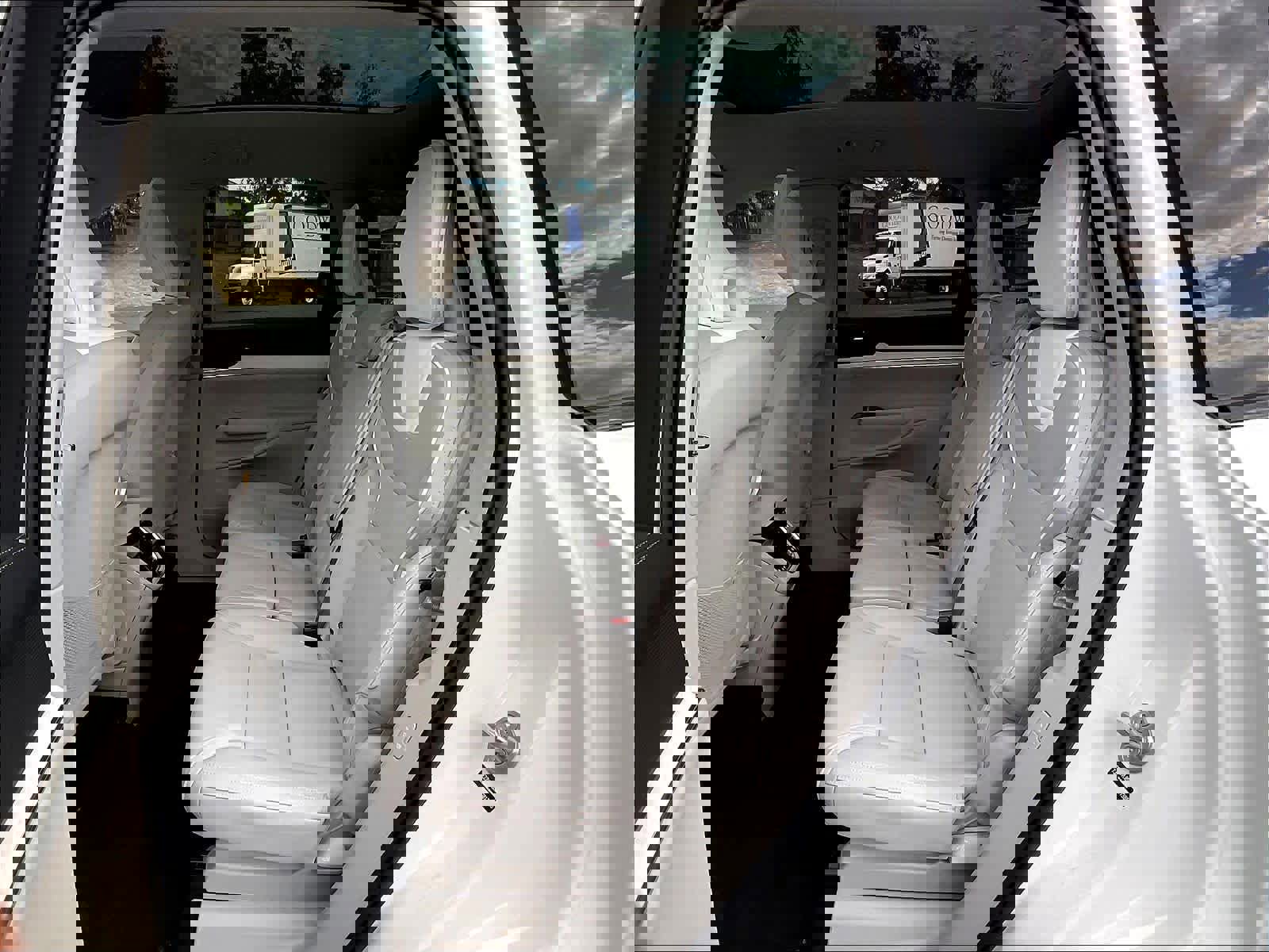 New 2025 Volvo EX90 Ultra image 11