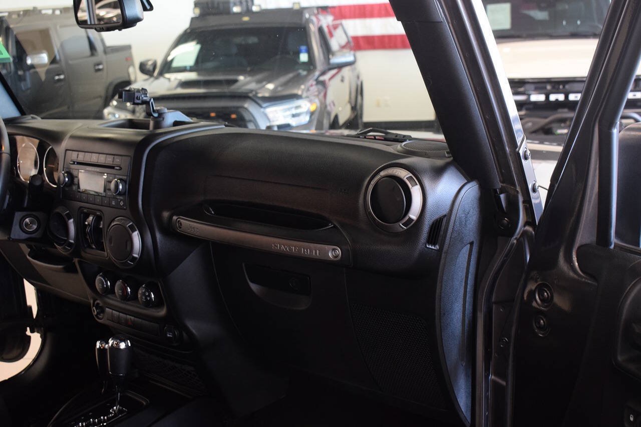 Used 2016 Jeep Wrangler Unlimited Sport w/ Quick Order Package 24S AWD/4WD image 20