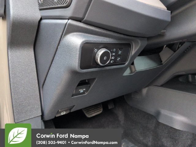 New 2026 Ford Bronco Outer Banks AWD/4WD image 13