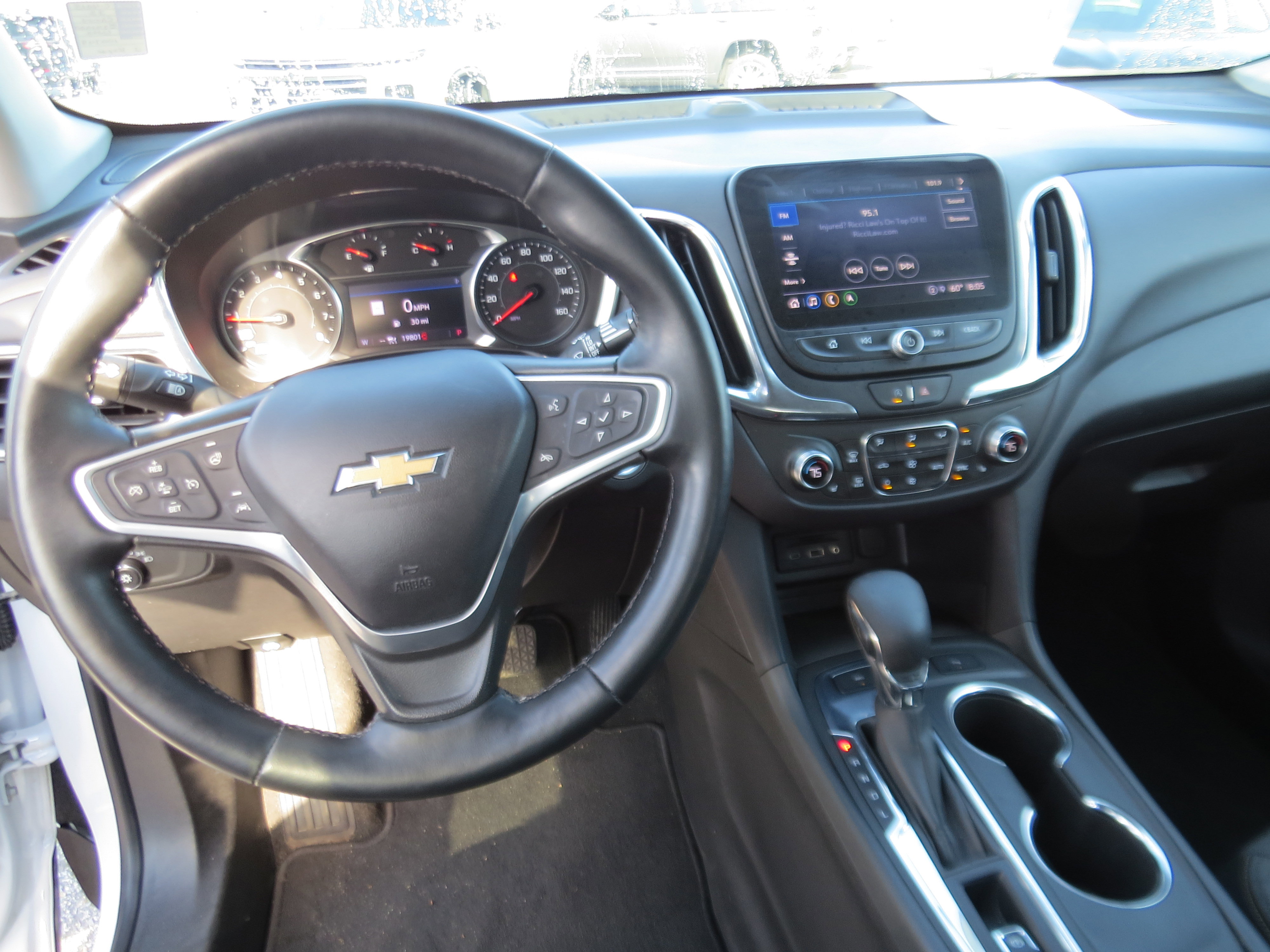 Used 2023 Chevrolet Equinox LT AWD/4WD image 17