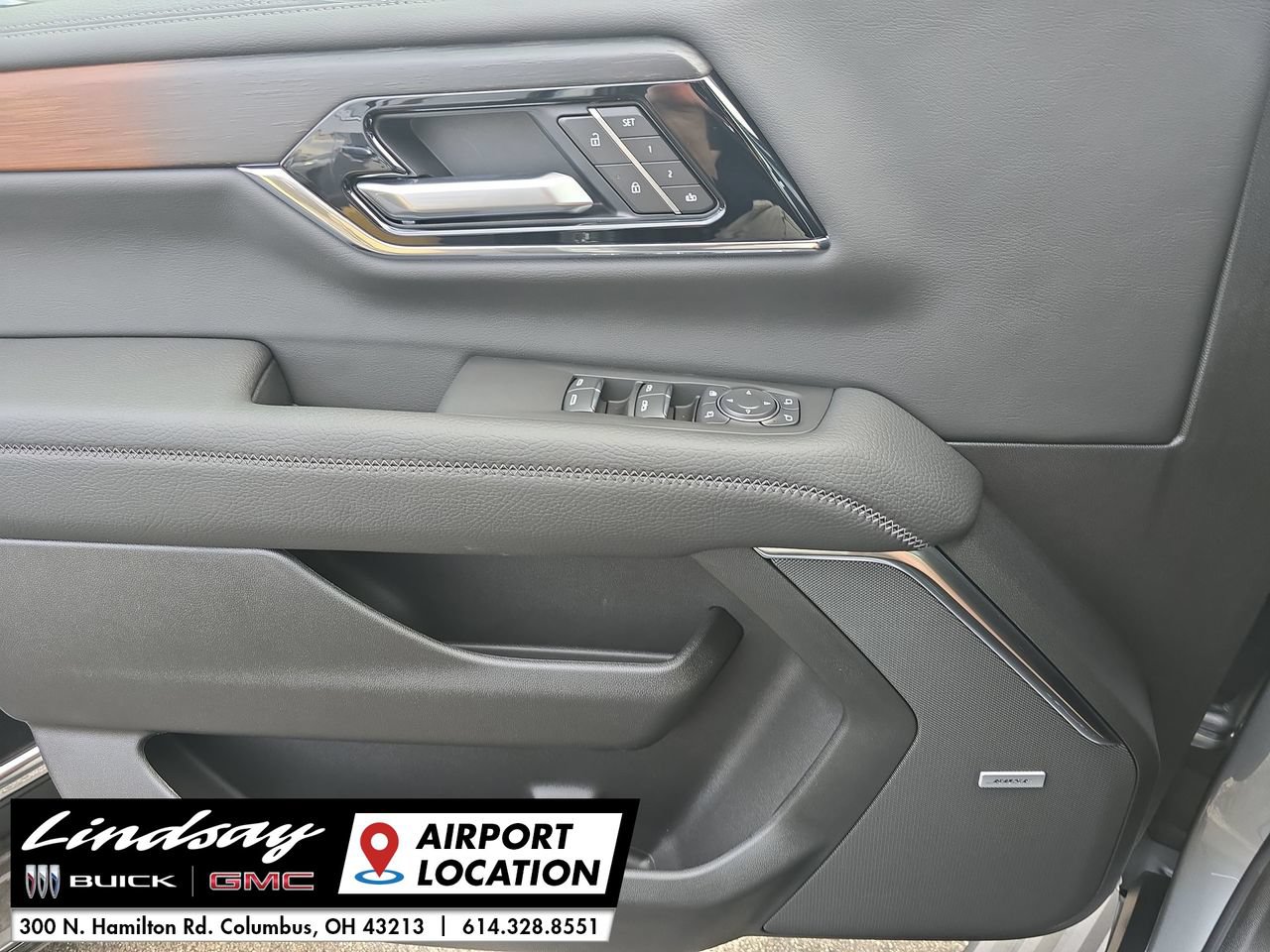 New 2026 GMC Yukon XL Denali w/ Denali Reserve Package AWD/4WD image 24