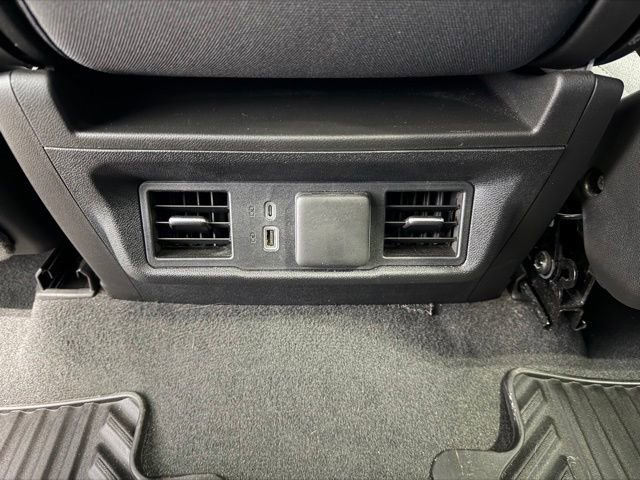 Used 2024 Chevrolet Silverado 1500 LT AWD/4WD image 25
