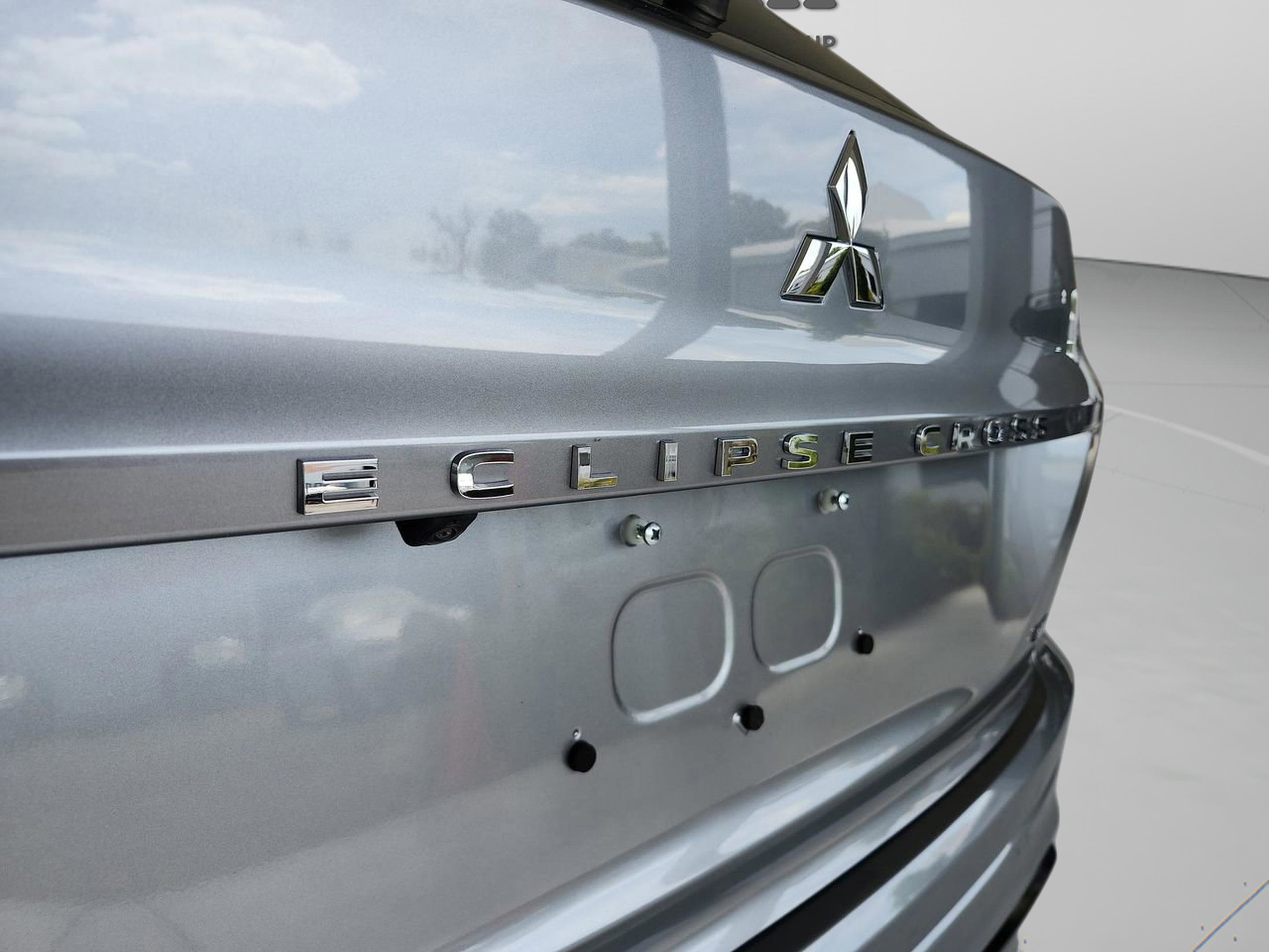 Used 2024 Mitsubishi Eclipse Cross SE image 30