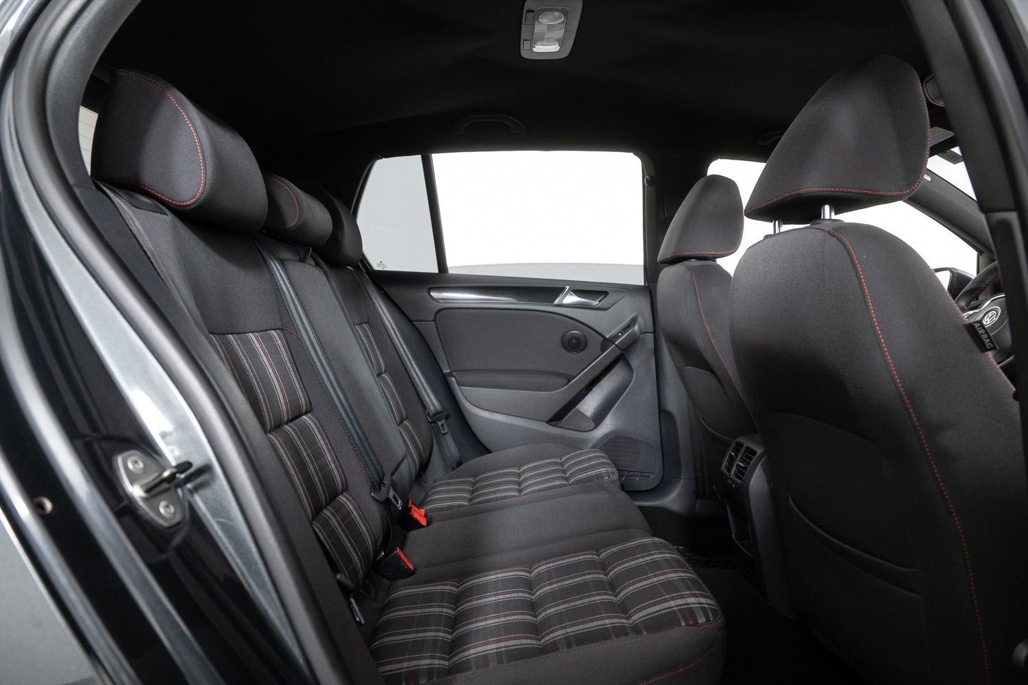 Used 2013 Volkswagen Golf 4-Door image 22