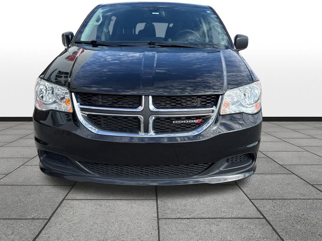 Used 2019 Dodge Grand Caravan SE w/ UConnect Hands-Free Group image 8